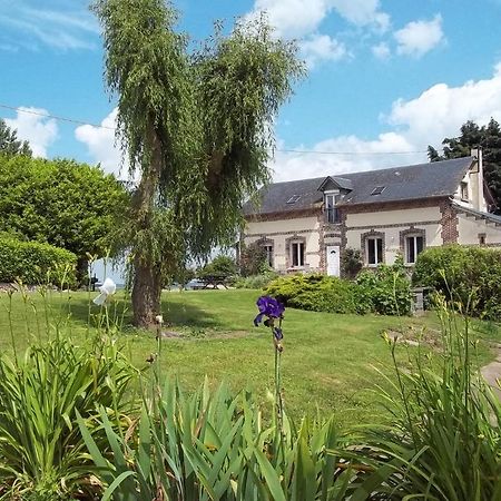 Le Cardonnet Bed and Breakfast Pont-Saint-Pierre Exteriör bild