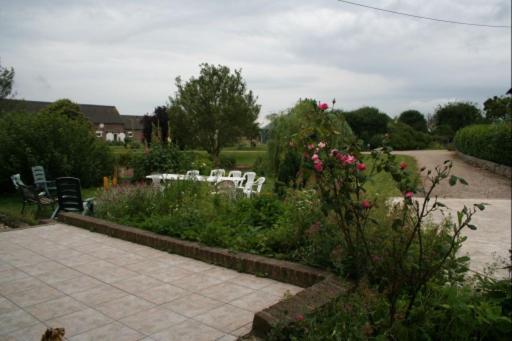 Le Cardonnet Bed and Breakfast Pont-Saint-Pierre Exteriör bild